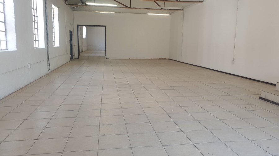 To Let Commercial Property for Rent in Salt River Western Cape